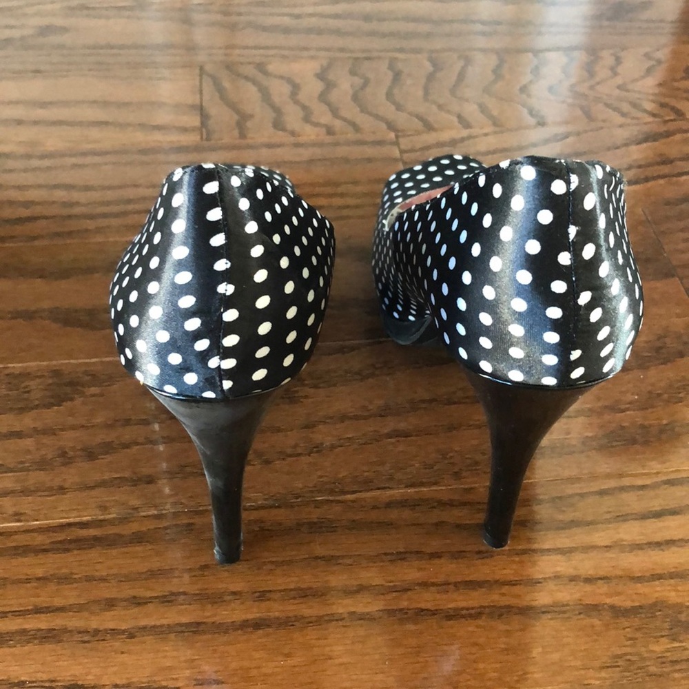 Shoes - Picture 3 of 3